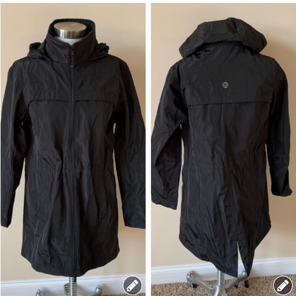 mondetta windbreaker